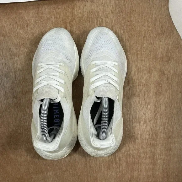 Adidas Ultraboost 21 Primeknit White Cream Womens Size 6 Running Shoes FX7730 - Picture 5 of 9